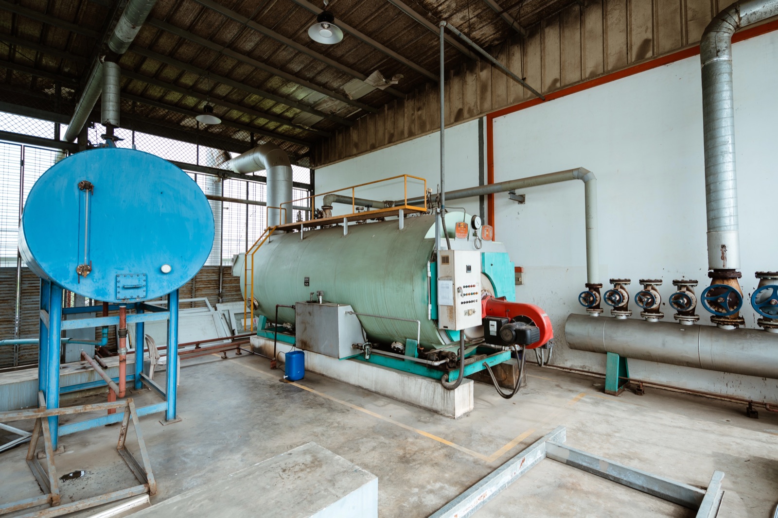 Diesel boiler system for process steam generation
